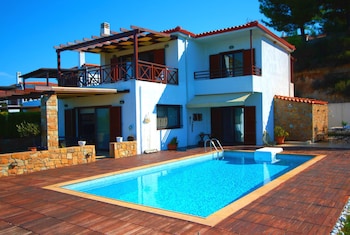 Nutsford Private Pool Villa Kassandra, Kassandra Гърция