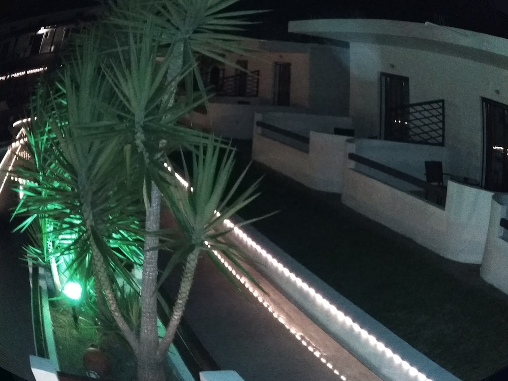 SKIATHOS HOLIDAY HOUSE