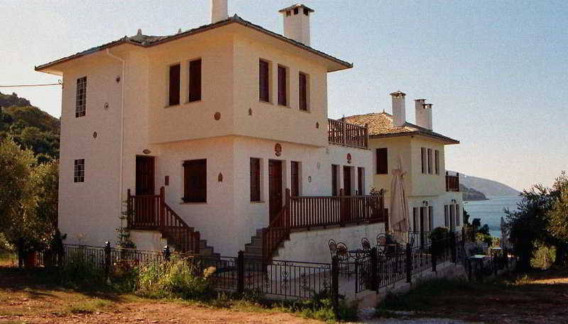 Agios Nikolaos Zagora-Mouresi, Zagora-Mouresi Гърция