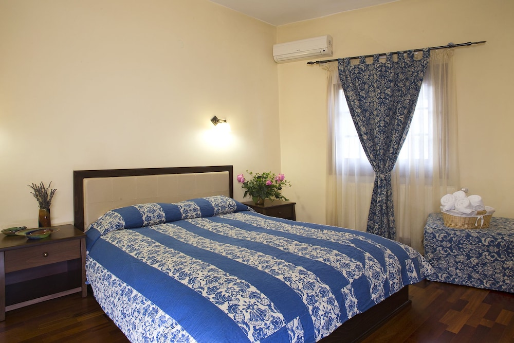 Dimosthenis Traditional Guesthouse 3 *