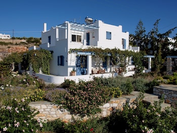 Narkissos Studios Paros Island, Paros Island Гърция