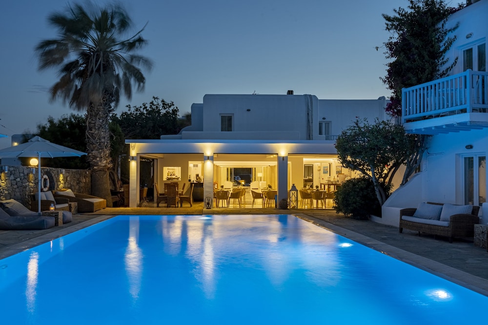 Dionysos Luxury Hotel Mykonos