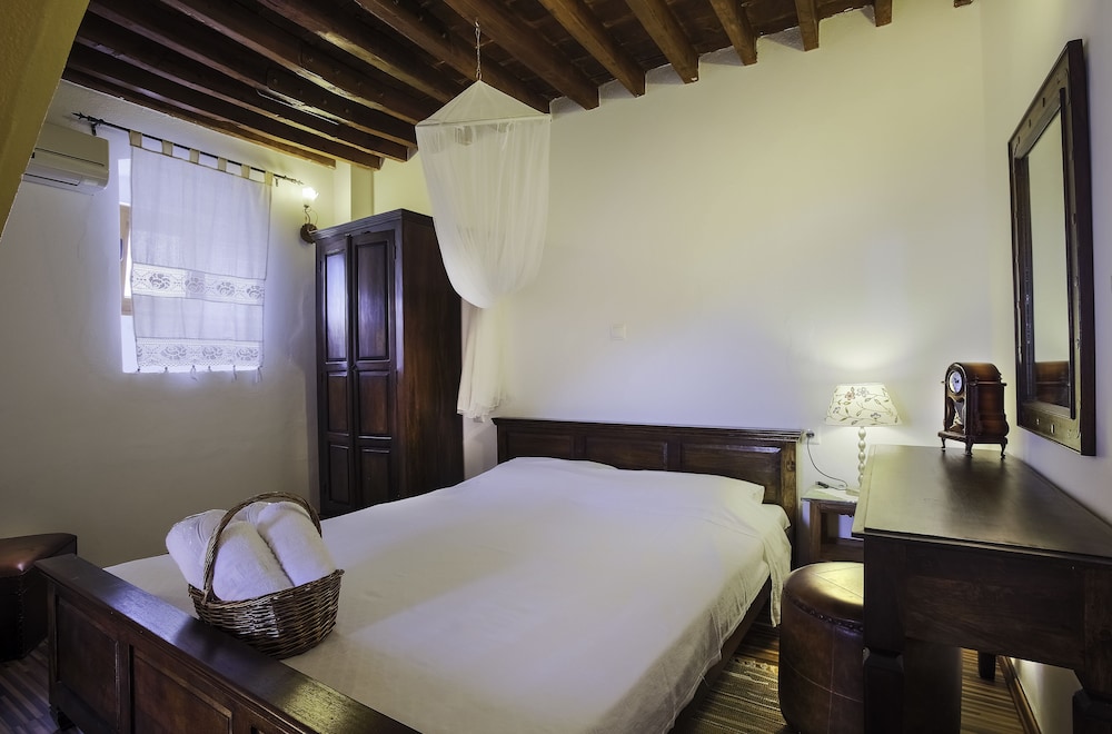 Lindos Boutique Rooms - Adults Only