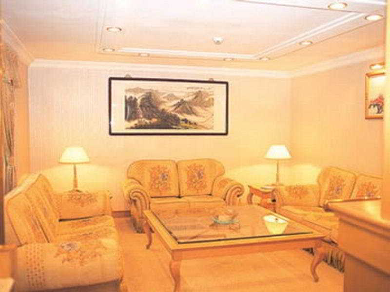 Yicheng Business