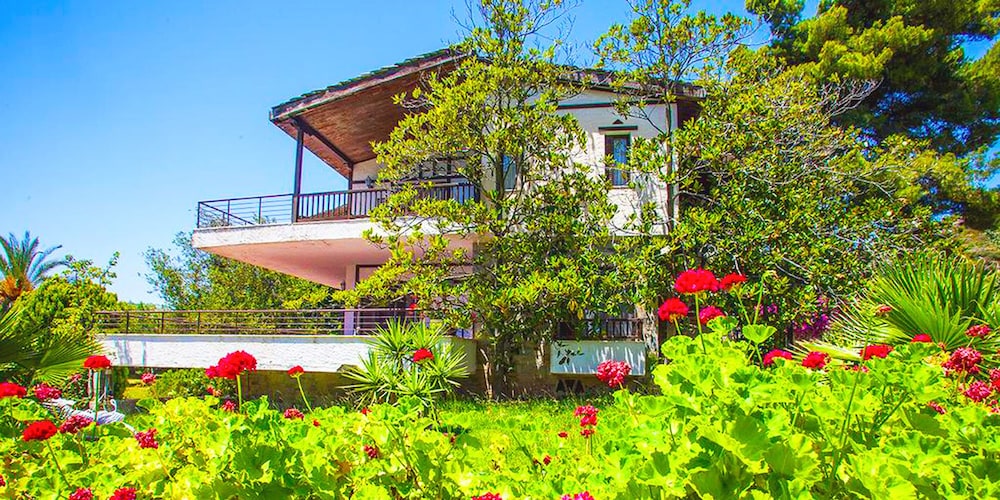 Malt BeachFront Villa