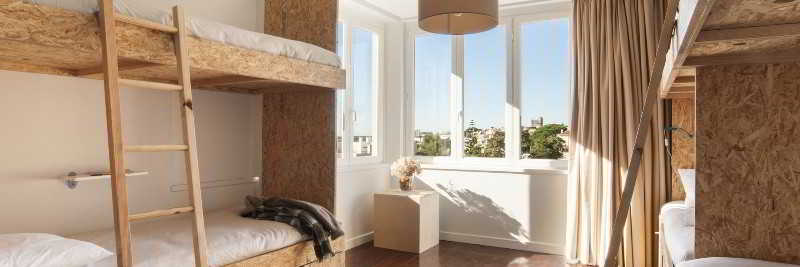 Estoril Beach House - Hostel