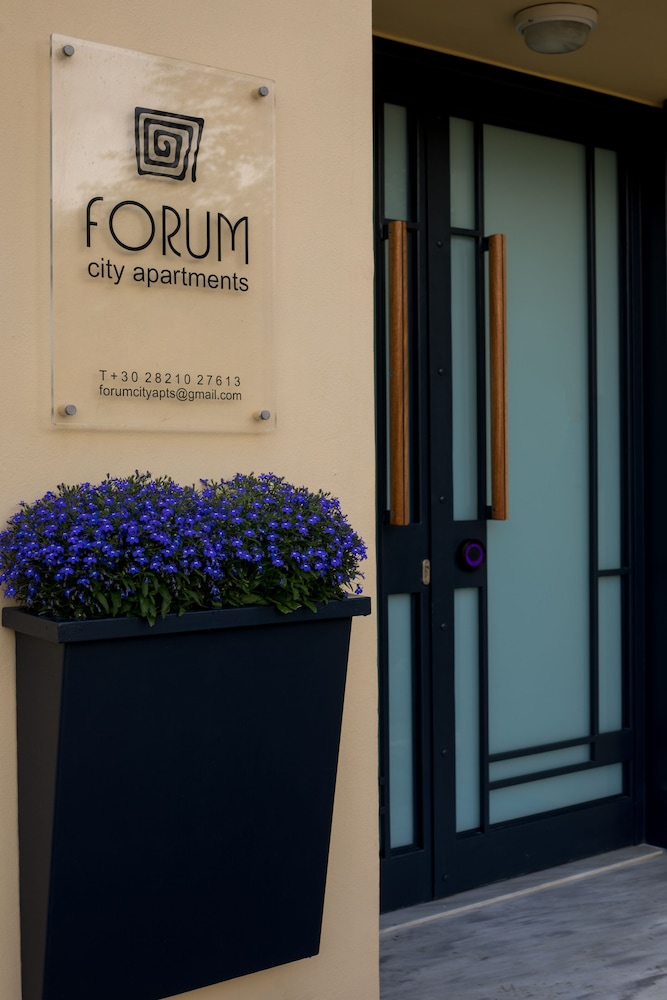 Forum City Apartments