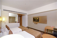 OYO Premium Jubilee Garden Jawahar Road