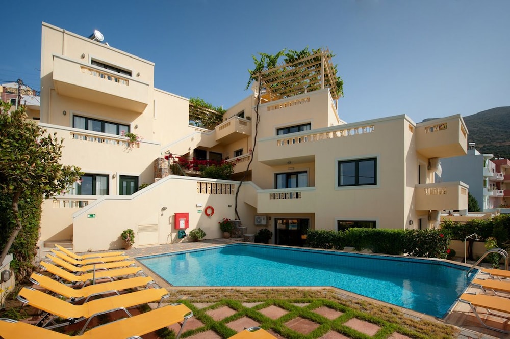 VILLIANA HOLIDAY APARTMENTS